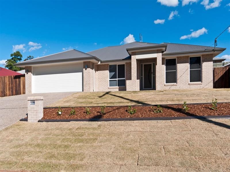 88 Hogg Street, Rockville QLD 4350