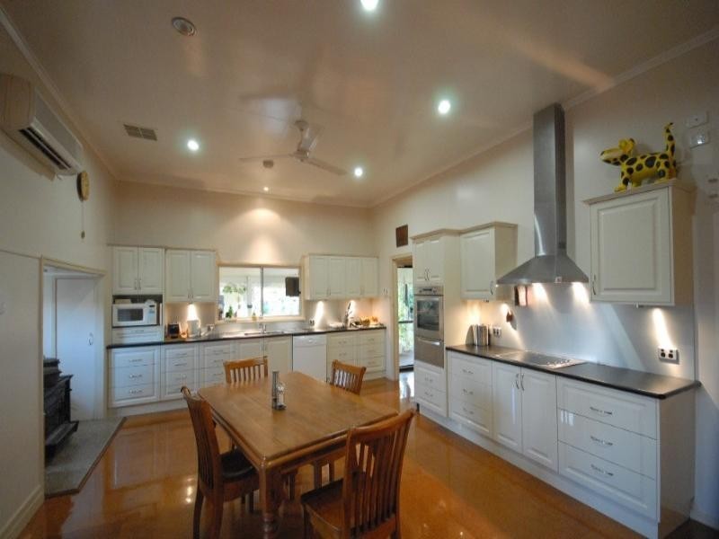 542 Old Elphinstone Road, Clifton QLD 4361