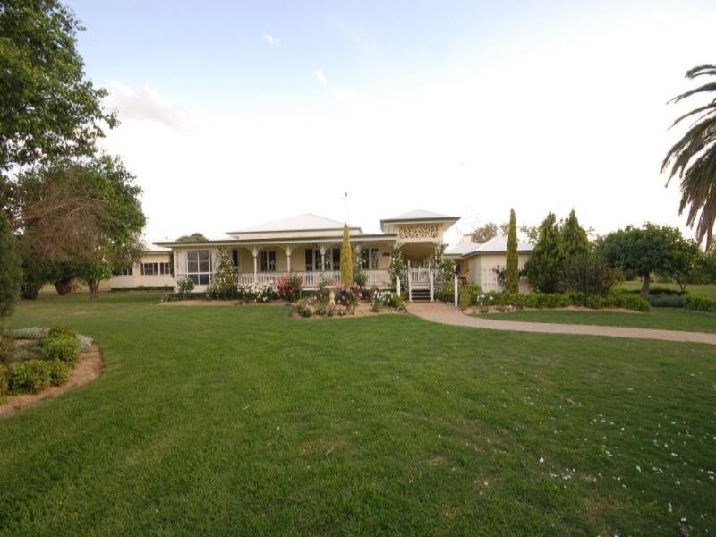 542 Old Elphinstone Road, Clifton QLD 4361