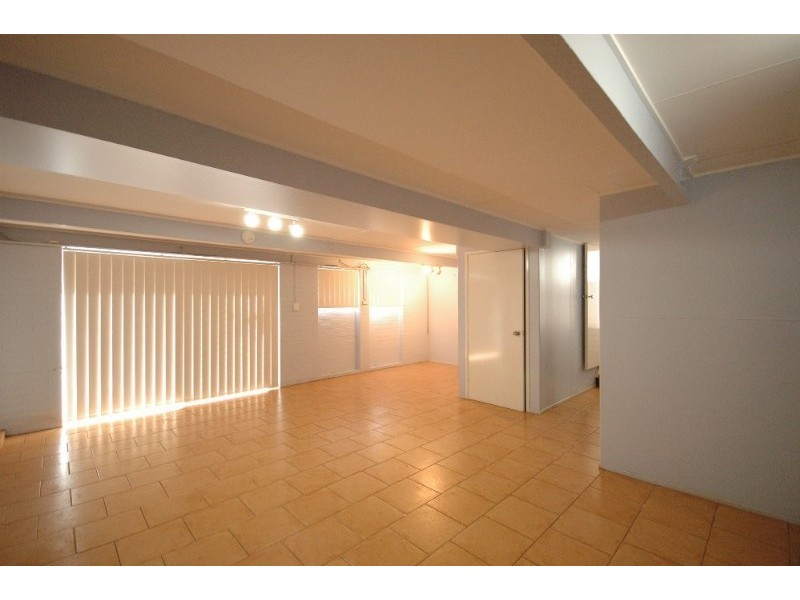 172a Long Street, South Toowoomba QLD 4350