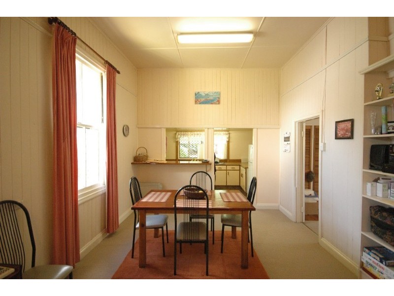 1 Moffatt Street, North Toowoomba QLD 4350