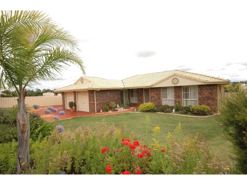 16 Barwick Street, Westbrook QLD 4350