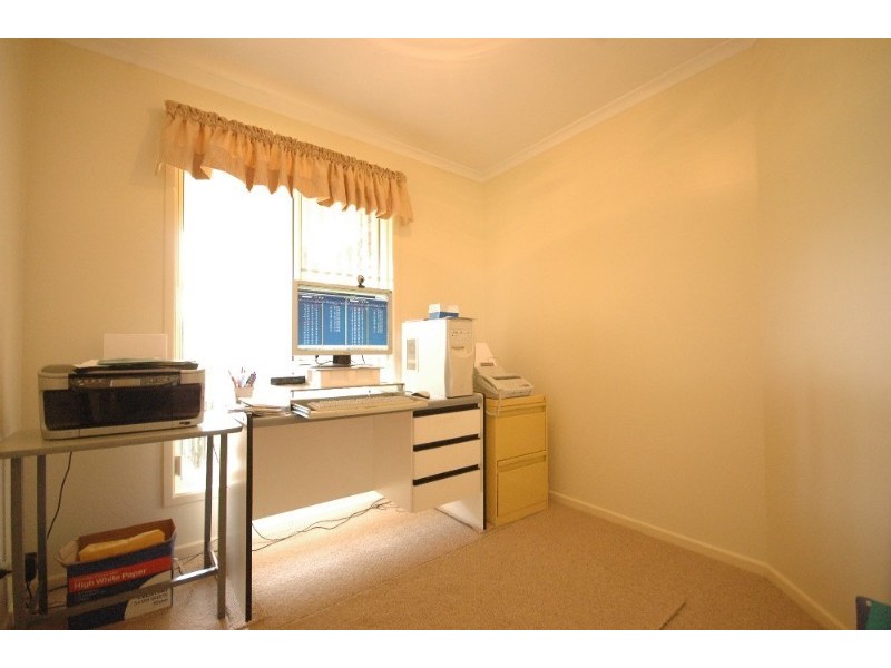 16 Barwick Street, Westbrook QLD 4350
