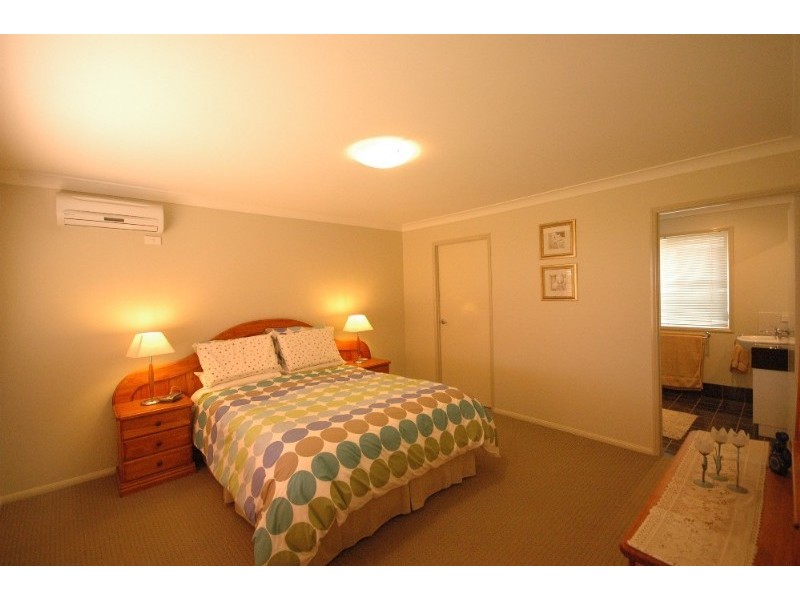 64 Polzin Road, Highfields QLD 4352