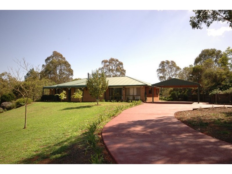 5 Esperanto Court, Kearneys Spring QLD 4350