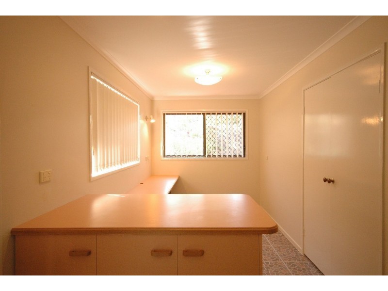 5 Esperanto Court, Kearneys Spring QLD 4350