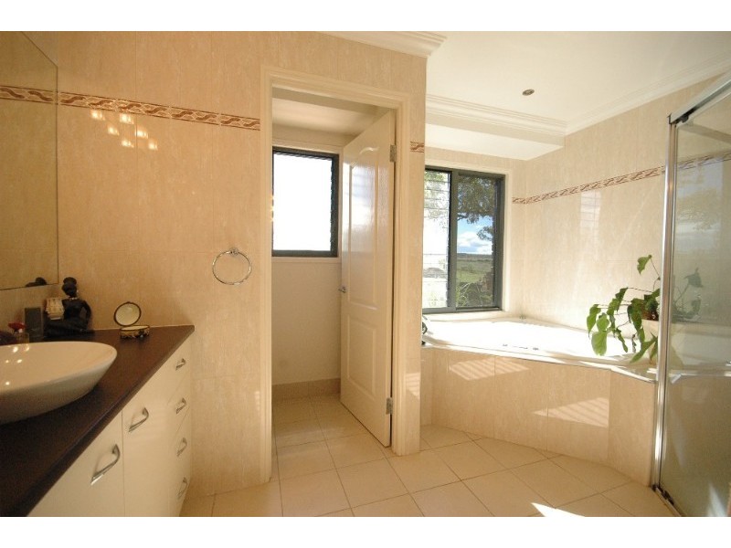 220 Hudson Road, Toowoomba QLD 4350