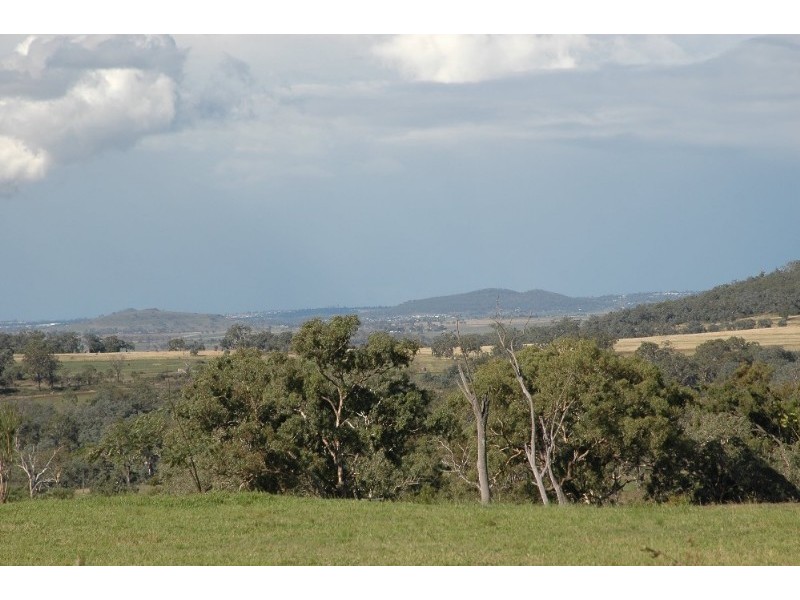 220 Hudson Road, Toowoomba QLD 4350