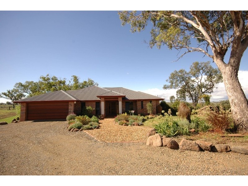 220 Hudson Road, Toowoomba QLD 4350