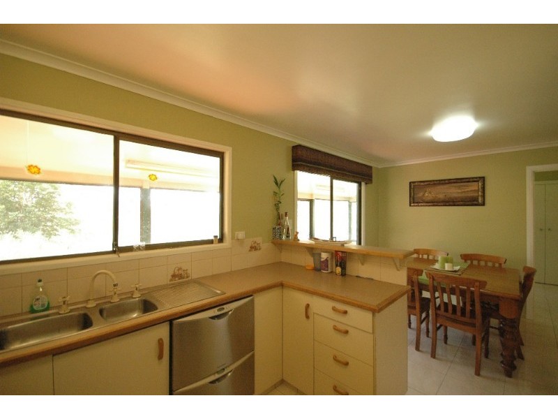 35 Greers Road, Withcott QLD 4352
