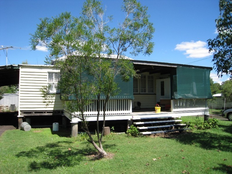 38 Jimbour Street, Jandowae QLD 4410
