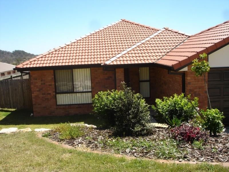 9 Cuttaburra Crescent, Glenvale QLD 4350