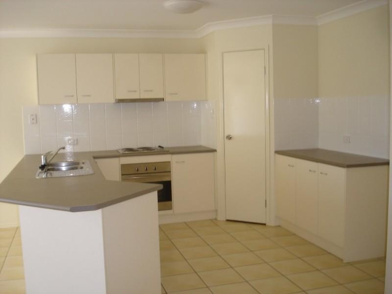 9 Cuttaburra Crescent, Glenvale QLD 4350