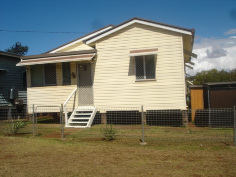 52 Isaac Street, North Toowoomba QLD 4350