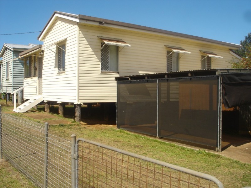 52 Isaac Street, North Toowoomba QLD 4350