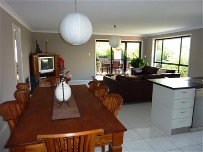 8 Spinners Way, Bulli NSW 2516