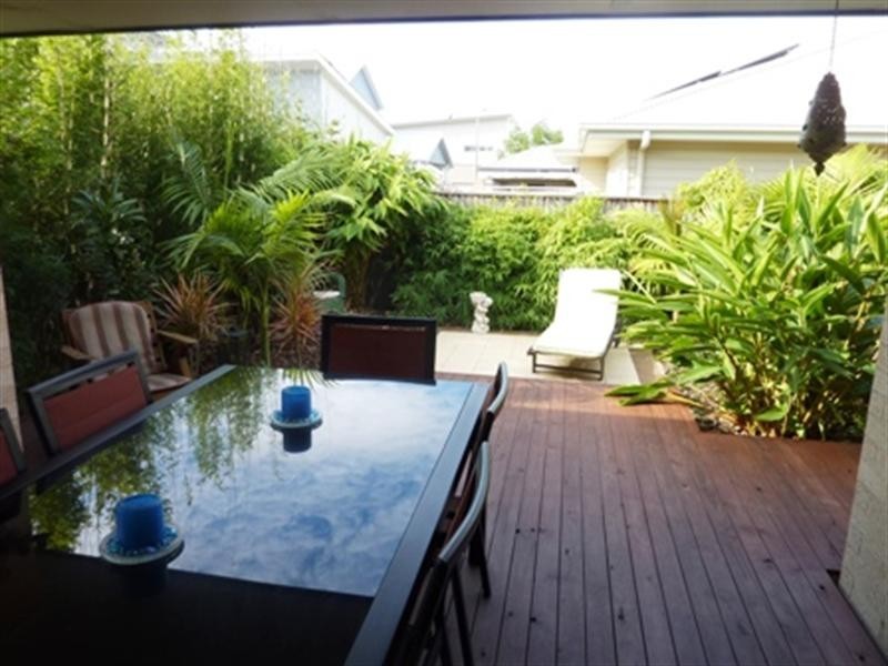 8 Spinners Way, Bulli NSW 2516