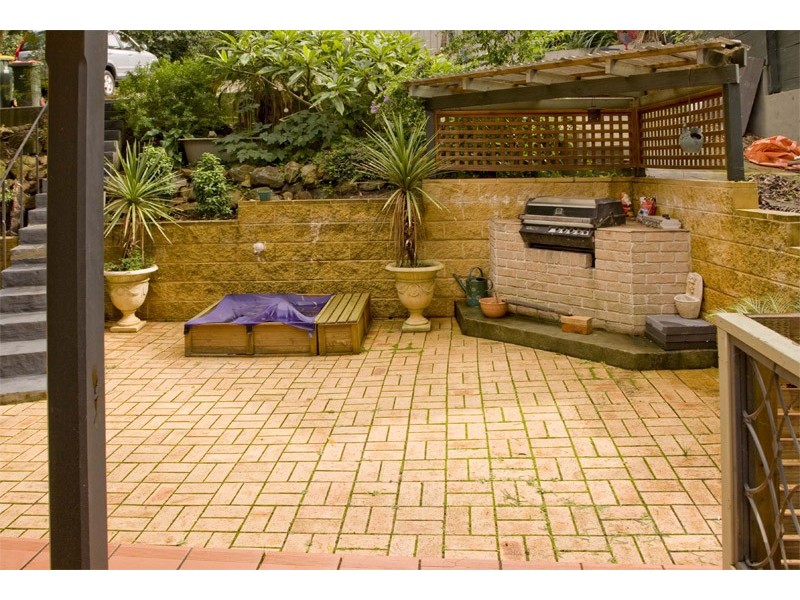 85A Stephen Drive, Woonona NSW 2517