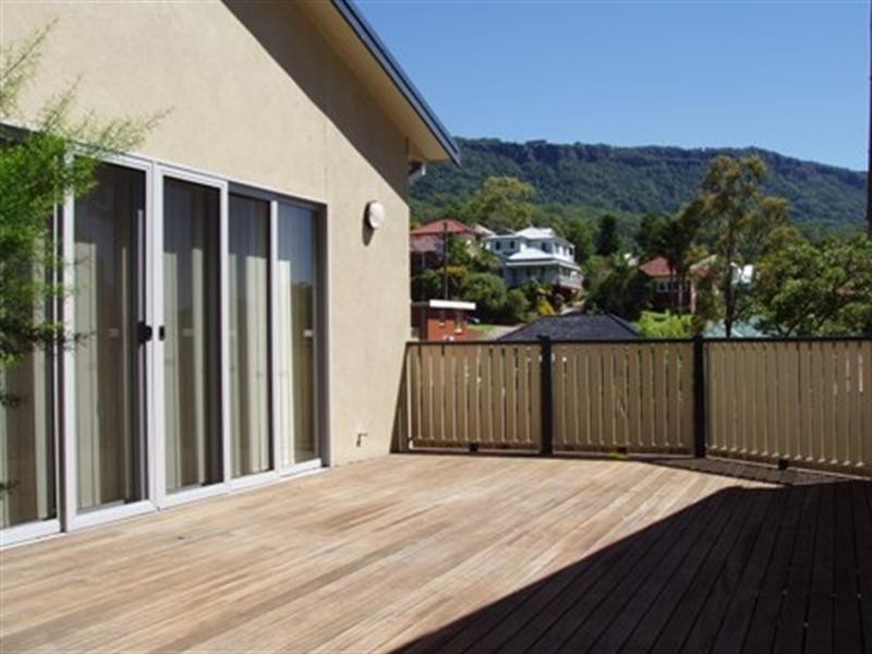 1/52B Pass Avenue, Thirroul NSW 2515