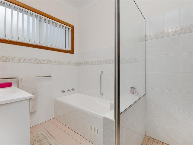 54A Campbell Street, Woonona NSW 2517