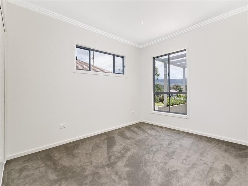 29 Kialoa Road, Woonona NSW 2517