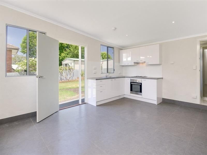 29 Kialoa Road, Woonona NSW 2517