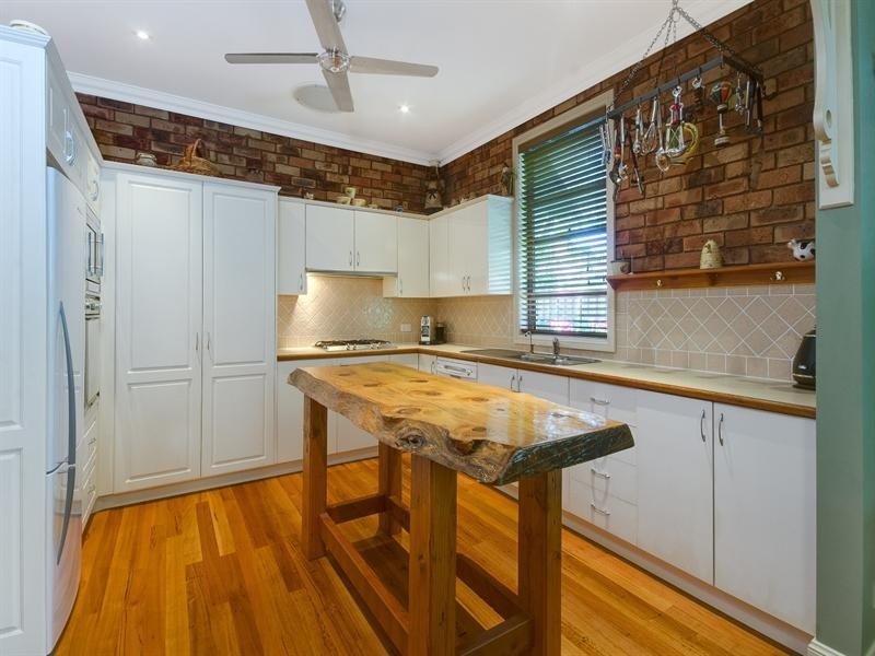 18 Chenhalls Street, Woonona NSW 2517