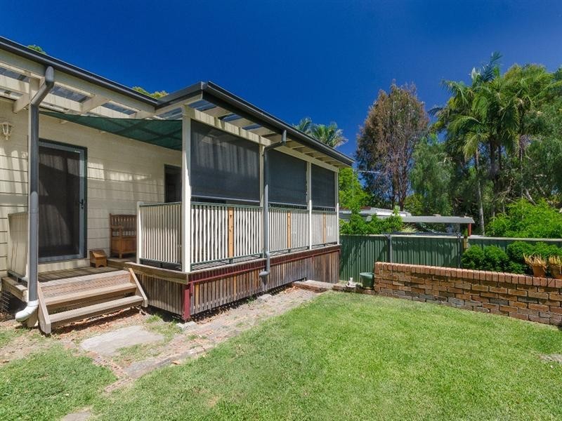 18 Chenhalls Street, Woonona NSW 2517