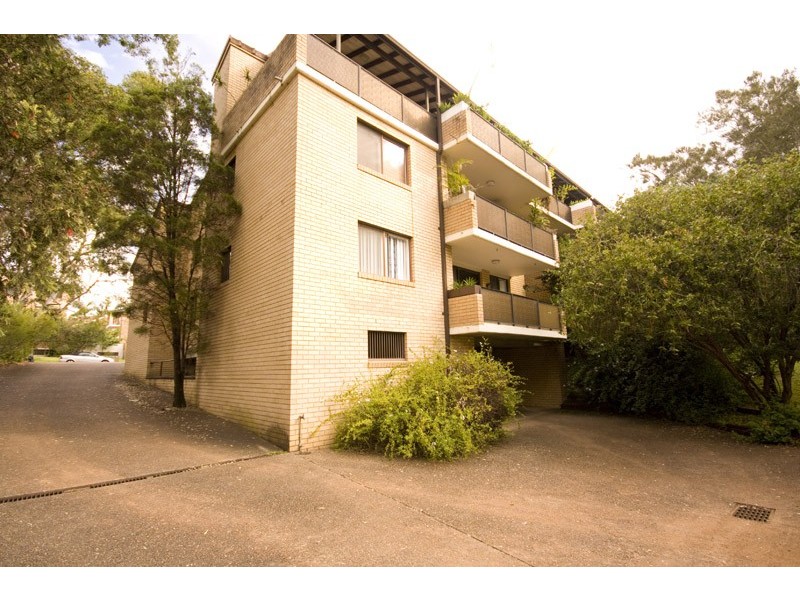 91-93 Flora Street, Sutherland NSW 2232