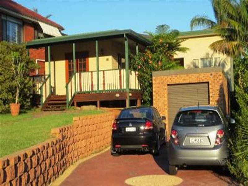 23 June Parade, Woonona NSW 2517