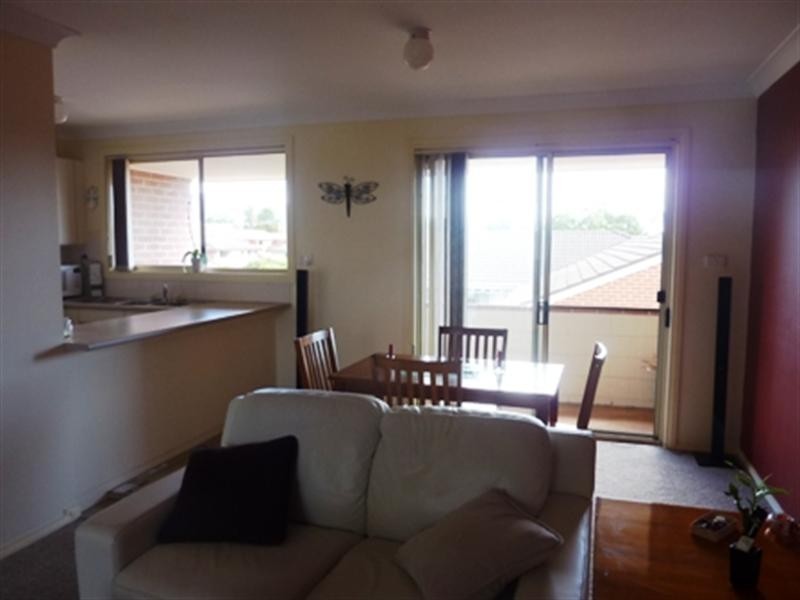 9/24-26 Daisy Street, Fairy Meadow NSW 2519