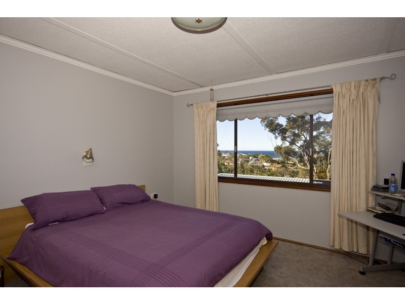 25 Chellow Dene Avenue, Stanwell Park NSW 2508