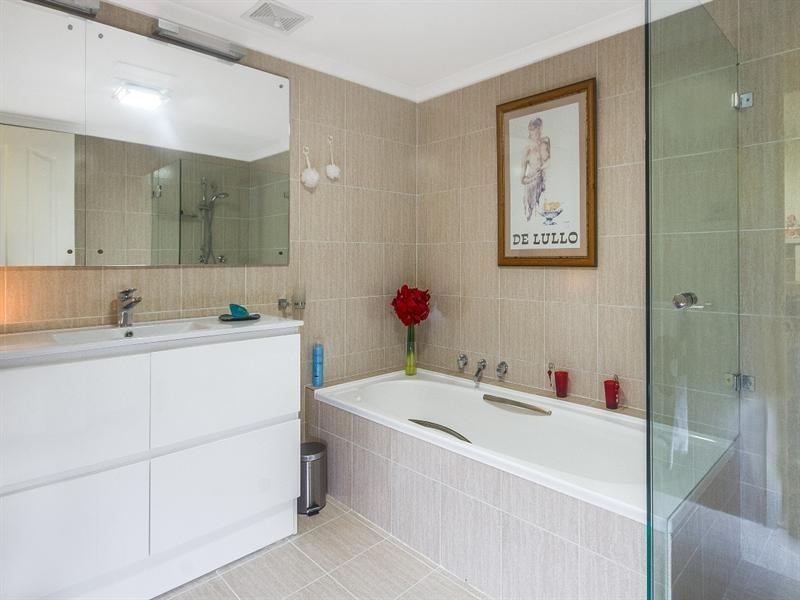 25/8-12 Smith Street, Wollongong NSW 2500