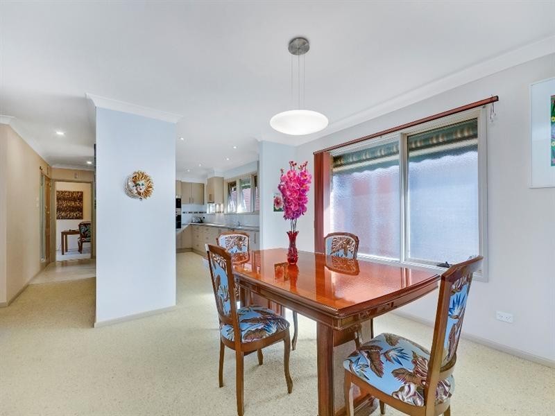 86 Gahans Avenue, Woonona NSW 2517