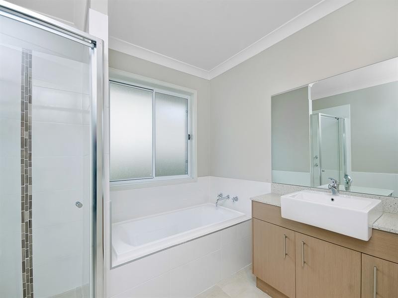 185C Princes Highway, Bulli NSW 2516