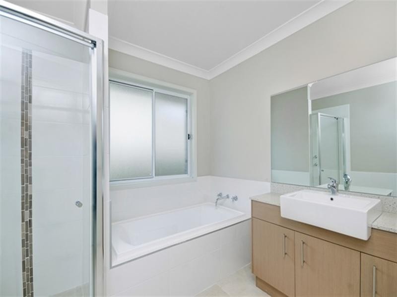 185C Princes Highway, Bulli NSW 2516