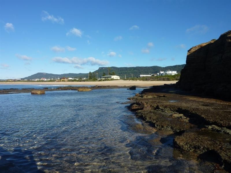 14 Robertson Road, Woonona NSW 2517