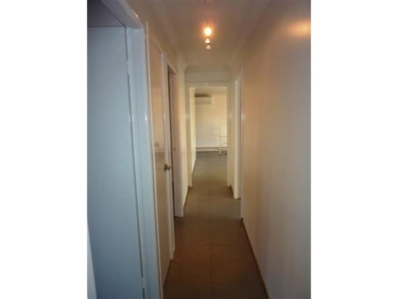 2/379 Lawrence Hargrave Drive, Thirroul NSW 2515