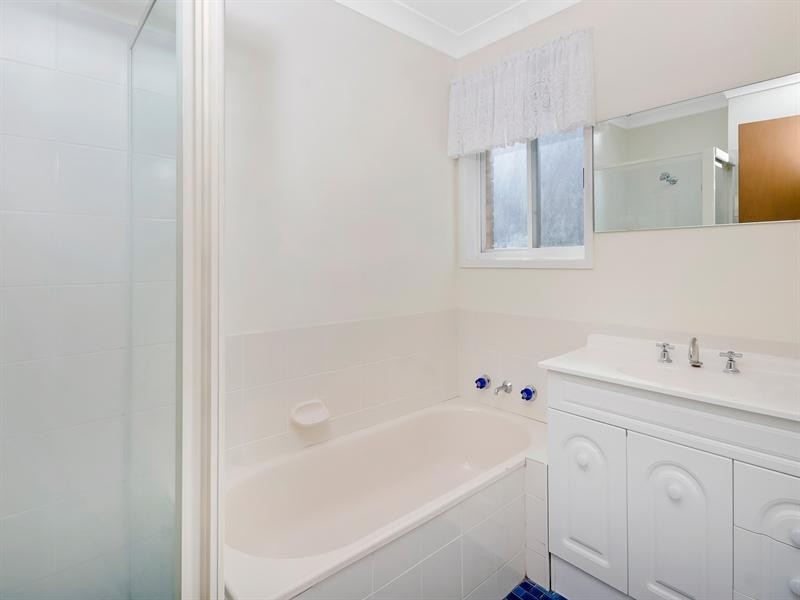 62 Doris Avenue, Woonona NSW 2517