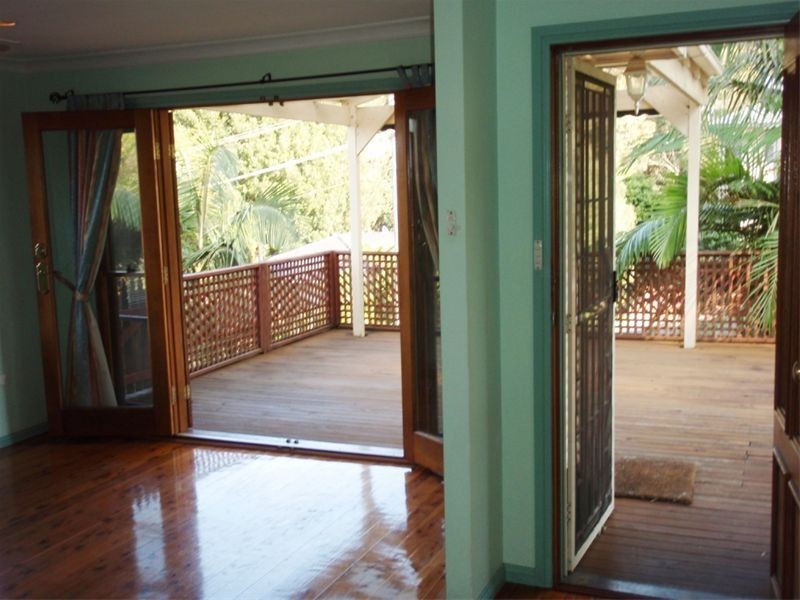 39 Joseph Street, Woonona NSW 2517