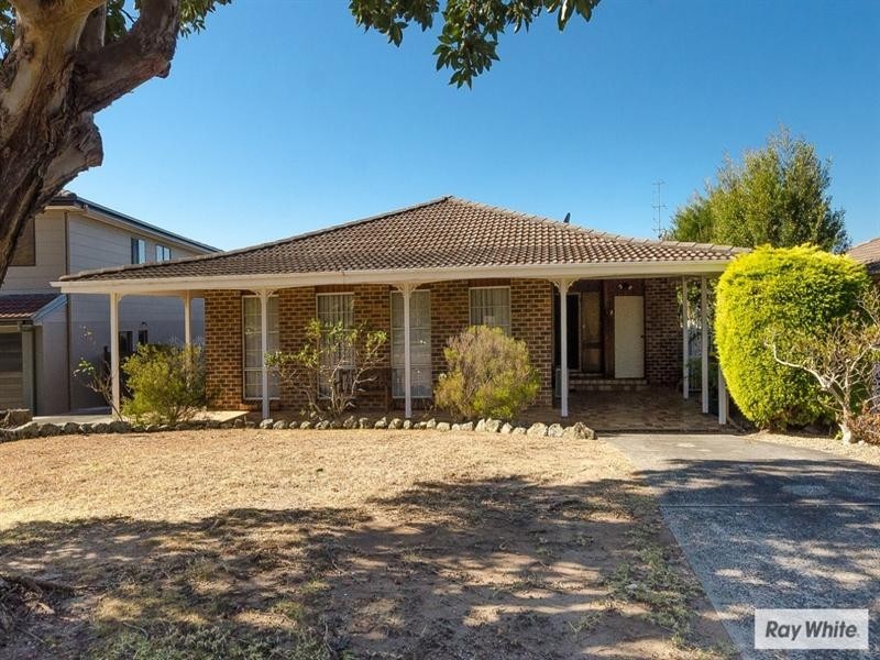 7 Carlie Place, Woonona NSW 2517