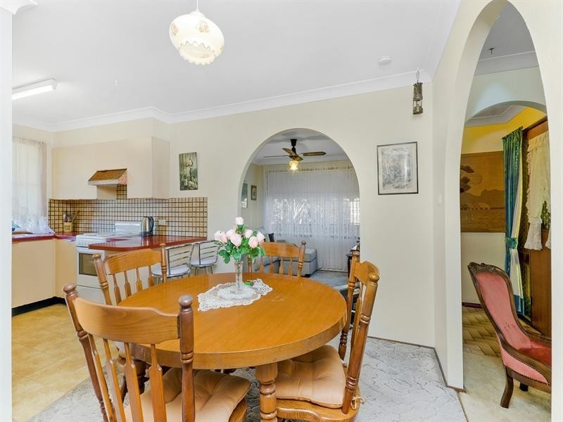 7 Carlie Place, Woonona NSW 2517