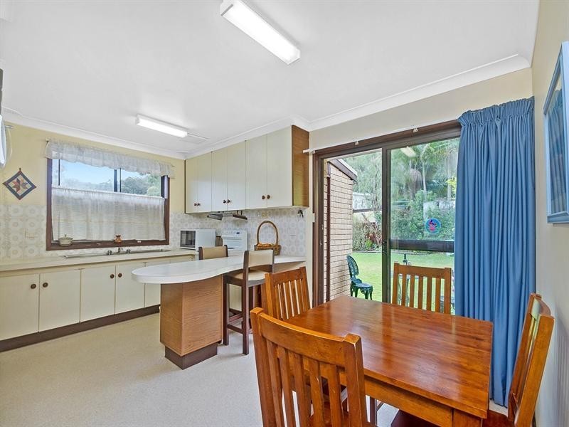 28 Joanne Street, Woonona NSW 2517