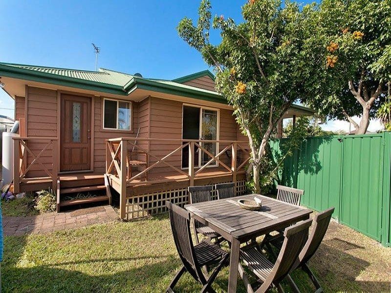 32A Station Street, Corrimal NSW 2518