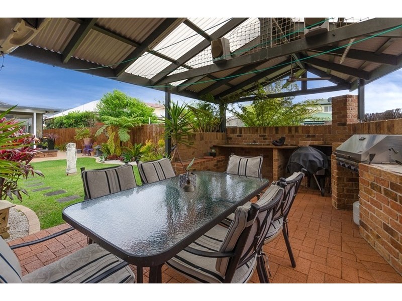 13 Royal Crescent, Woonona NSW 2517