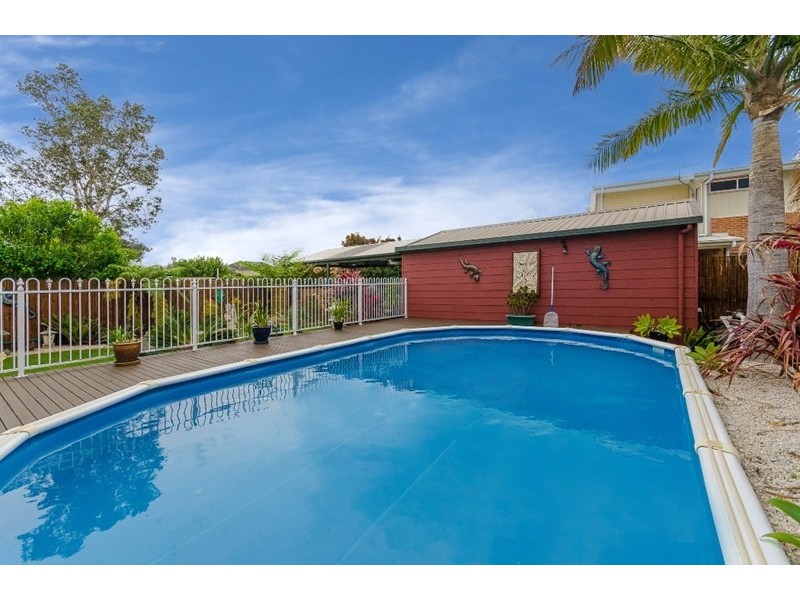 13 Royal Crescent, Woonona NSW 2517