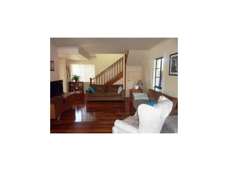 3/194 Princes Highway, Bulli NSW 2516