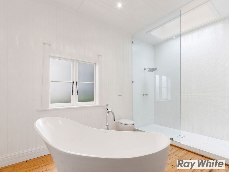 62 Lachlan Street, Thirroul NSW 2515