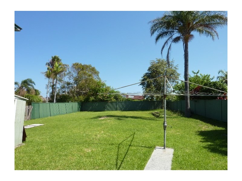 15 Farrell Road, Bulli NSW 2516