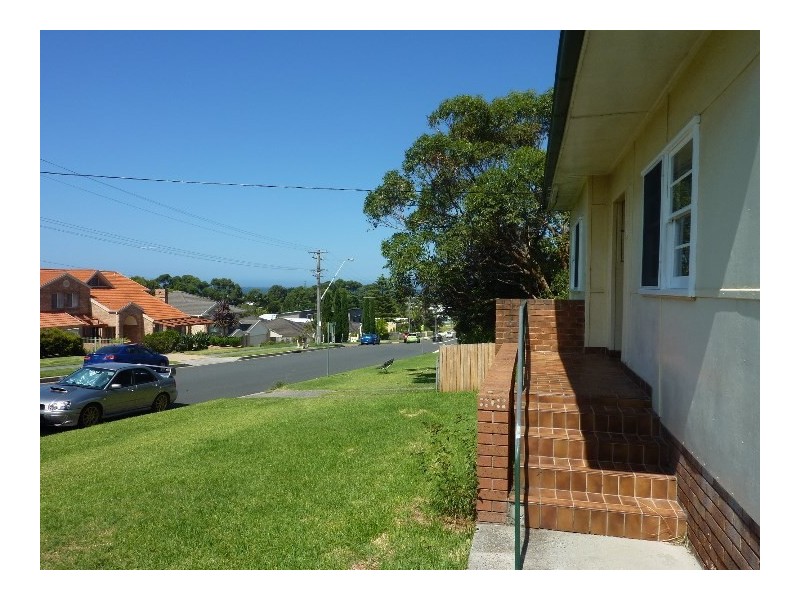 15 Farrell Road, Bulli NSW 2516